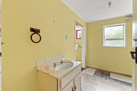 Photo of property in 38 Kensington Road, Marton, 4710