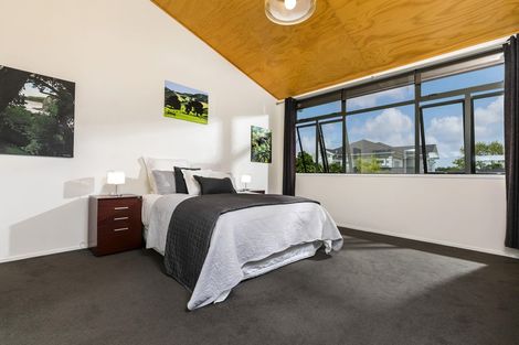 Photo of property in 36a Wicklam Lane, Greenhithe, Auckland, 0632