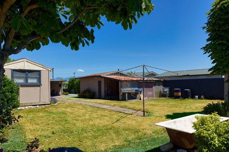 Photo of property in 19 South Bay Parade, South Bay, Kaikoura, 7300