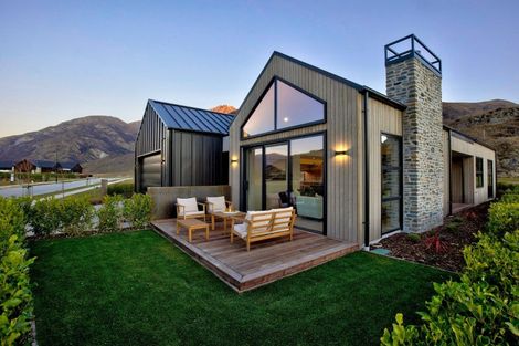 Photo of property in Kawarau Heights, 71 Kawarau Heights Boulevard, Lake Hayes, Queenstown, 9304