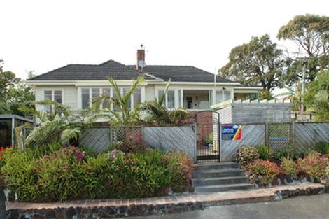 Photo of property in 2/229 Pakuranga Road, Pakuranga, Auckland, 2010