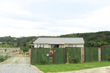 Photo of property in 48c Norana Road, Timberlea, Upper Hutt, 5018
