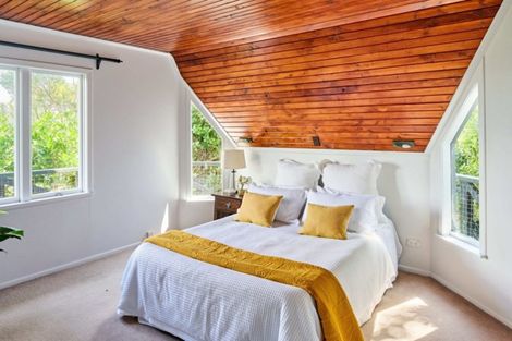 Photo of property in 29 The Track, Plimmerton, Porirua, 5026