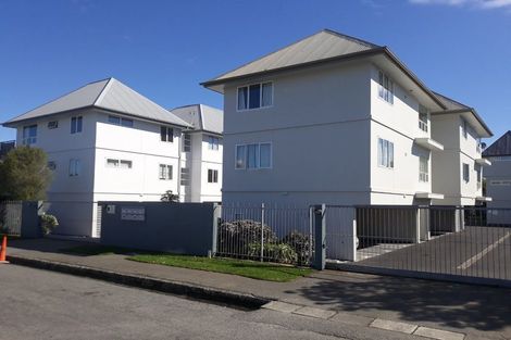 Photo of property in 2/25 Hastings Street West, Sydenham, Christchurch, 8023