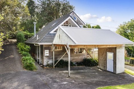 Photo of property in 1/28 Cresta Avenue, Beach Haven, Auckland, 0626