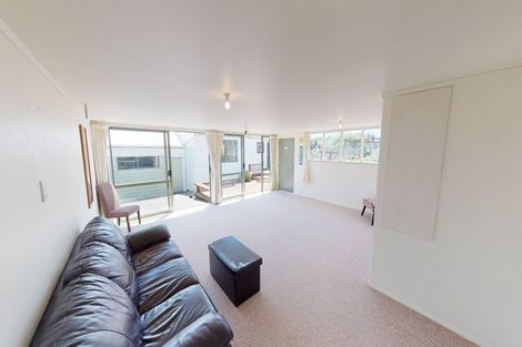 Photo of property in 4 Rangitane Grove, Waitarere Beach, Levin, 5510