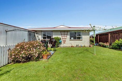 Photo of property in 84 Broadway, Stratford, 4332