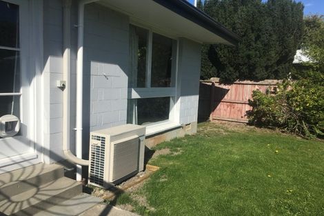 Photo of property in 2/7 Burrows Place, Ilam, Christchurch, 8041