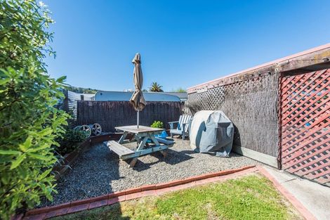 Photo of property in 4/50 Parkers Road, Tahunanui, Nelson, 7011