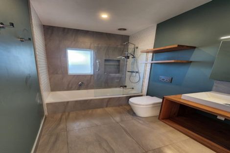 Photo of property in 1/20 Humphrey Kemp Avenue, Henderson, Auckland, 0612