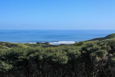 Photo of property in 1638 Whaanga Road, Raglan, 3296