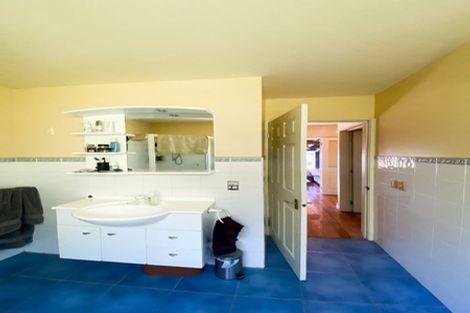 Photo of property in 27 Millhill Lane, Huntsbury, Christchurch, 8022