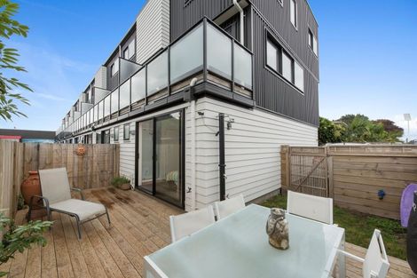 Photo of property in 1/33 Miro Street, Mount Maunganui, 3116