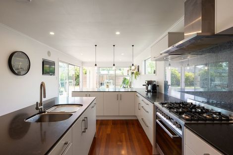 Photo of property in 10 Jennifer Place, Chartwell, Hamilton, 3210