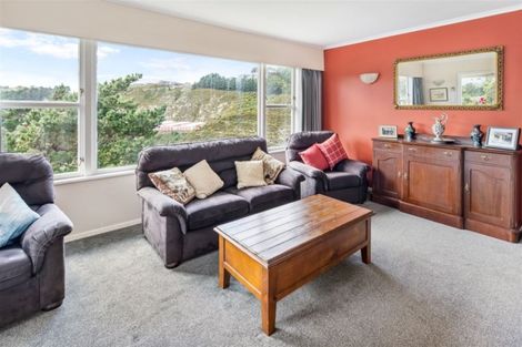 Photo of property in 16 Dominion Park Street, Johnsonville, Wellington, 6037