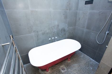 Photo of property in 30 Nihinihi Avenue, Raglan, 3225