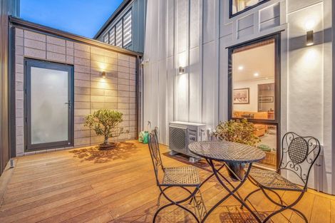 Photo of property in 42 Arran Point Parade, Orewa, 0931