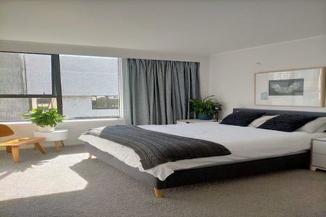 Photo of property in Hobson Court Flats, 44/70 Hobson Street, Thorndon, Wellington, 6011