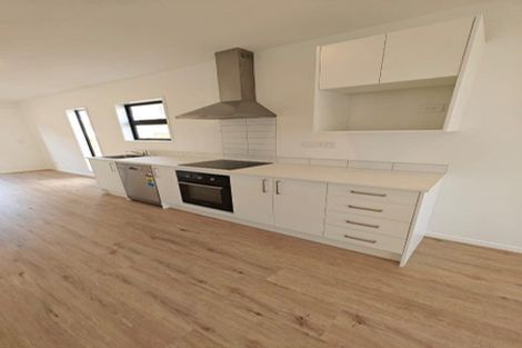 Photo of property in 150 Mcleod Road, Te Atatu South, Auckland, 0610