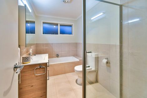 Photo of property in 42 Raithburn Terrace, Pokeno, 2402