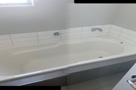 Photo of property in 4a Sienna Court, Aidanfield, Christchurch, 8025