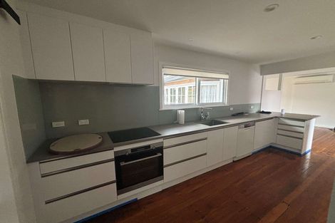 Photo of property in 25 Hillcrest Avenue, Hillcrest, Rotorua, 3015