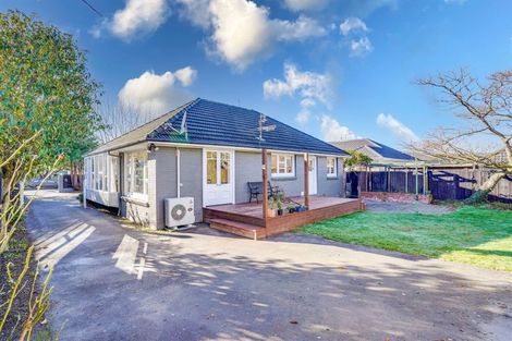 Photo of property in 5 Burnside Crescent, Burnside, Christchurch, 8053