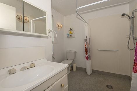 Photo of property in 1979 Ngunguru Road, Ngunguru, Whangarei, 0173