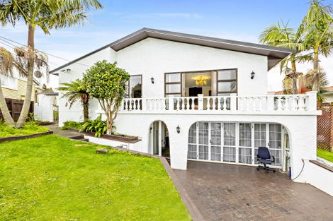 Photo of property in 26 Coppins Road, Mount Wellington, Auckland, 1062