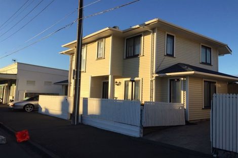 Photo of property in 28 Caledonia Street, Miramar, Wellington, 6022