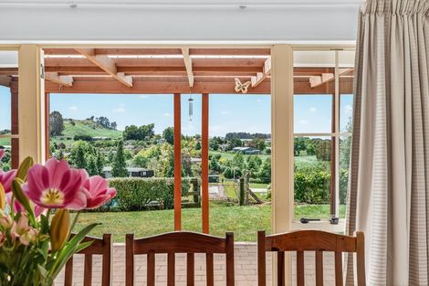 Photo of property in 30 Ramsay Drive, Acacia Bay, Taupo, 3385