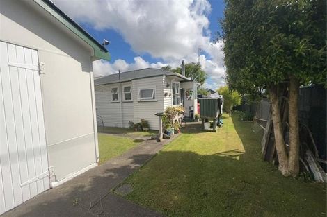 Photo of property in 1 Trafalgar Street, Levin, 5510