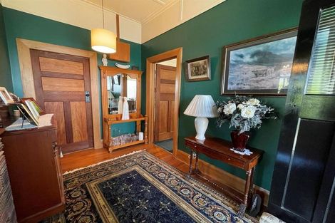 Photo of property in 12 Parsonage Road, Waimate, 7924