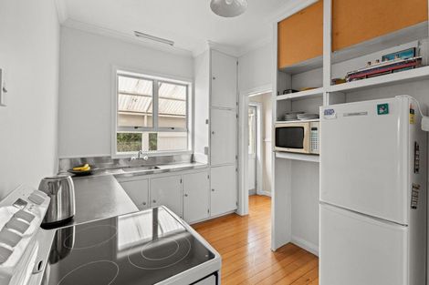 Photo of property in 8 Turi Street, Welbourn, New Plymouth, 4312