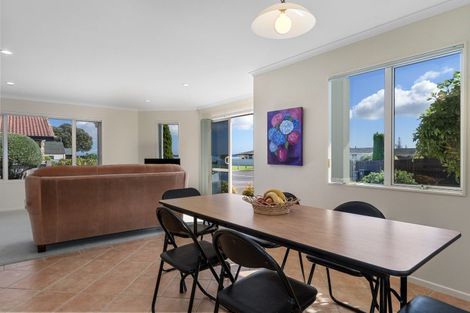 Photo of property in 24 Kiriwai Place, Matua, Tauranga, 3110