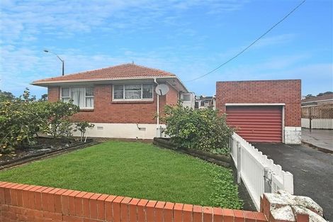 Photo of property in 1/17 Ti Rakau Drive, Pakuranga, Auckland, 2010