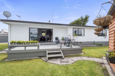 Photo of property in 35c Hartford Avenue, Papamoa Beach, Papamoa, 3118