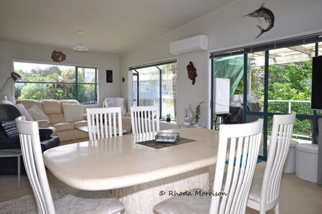 Photo of property in 16 Mariner Cove Road, Tinopai, Matakohe, 0593