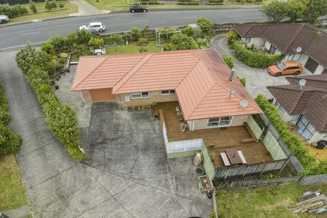 Photo of property in 98 Collingwood Road, Waiuku, 2123