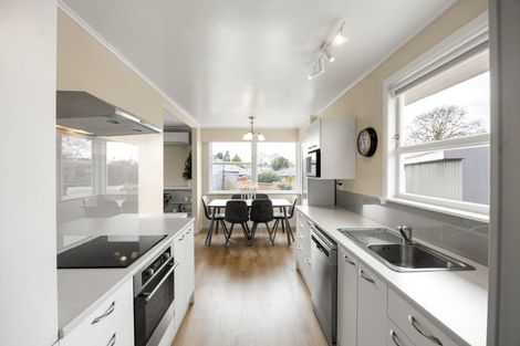 Photo of property in 9 Anthony Crescent, Bader, Hamilton, 3206