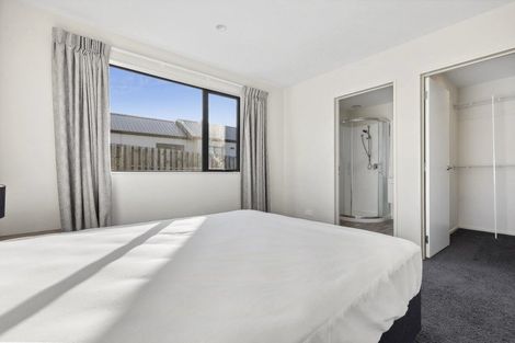 Photo of property in 25 Obelisk Street, Wanaka, 9305