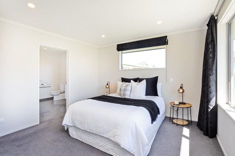 Photo of property in 152 Newcastle Street, Windsor, Invercargill, 9810