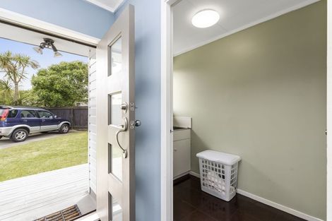 Photo of property in 35c Hartford Avenue, Papamoa Beach, Papamoa, 3118