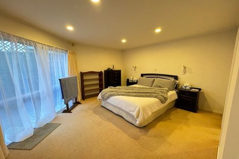 Photo of property in 1c Picasso Drive, West Harbour, Auckland, 0618