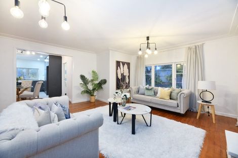 Photo of property in 2a Kereru Street, Henderson, Auckland, 0612