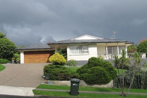 Photo of property in 54 Fordyce Avenue, Sunnyhills, Auckland, 2010
