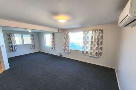 Photo of property in 66 Owhiro Bay Parade, Owhiro Bay, Wellington, 6023