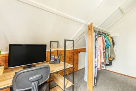 Photo of property in 5 Redwood Close, Paraparaumu, 5032