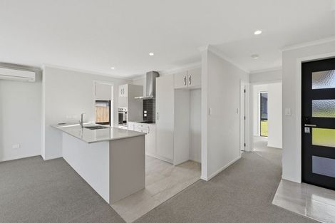 Photo of property in 26 Richardson Road, Omokoroa, 3114