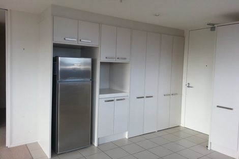 Photo of property in Bella Vista, 2d/84 Gunner Drive, Te Atatu Peninsula, Auckland, 0610